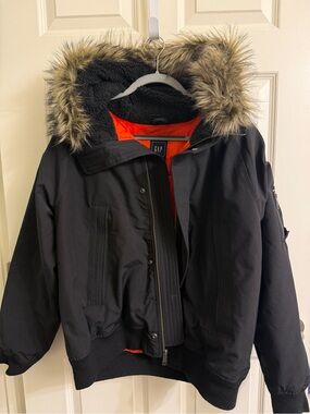 GAP PrimaLoft Black Puffer Jacket with Faux Fur Hood and Orange Lining